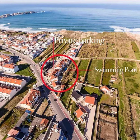 Baleal: Sunshine By The Pool Appartement