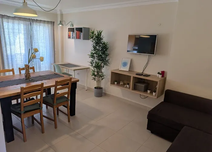 Appartement Baleal: Sunshine By The Pool Ferrel (Leiria)