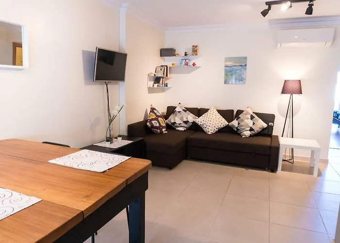 Baleal: Sunshine By The Pool * フェレル